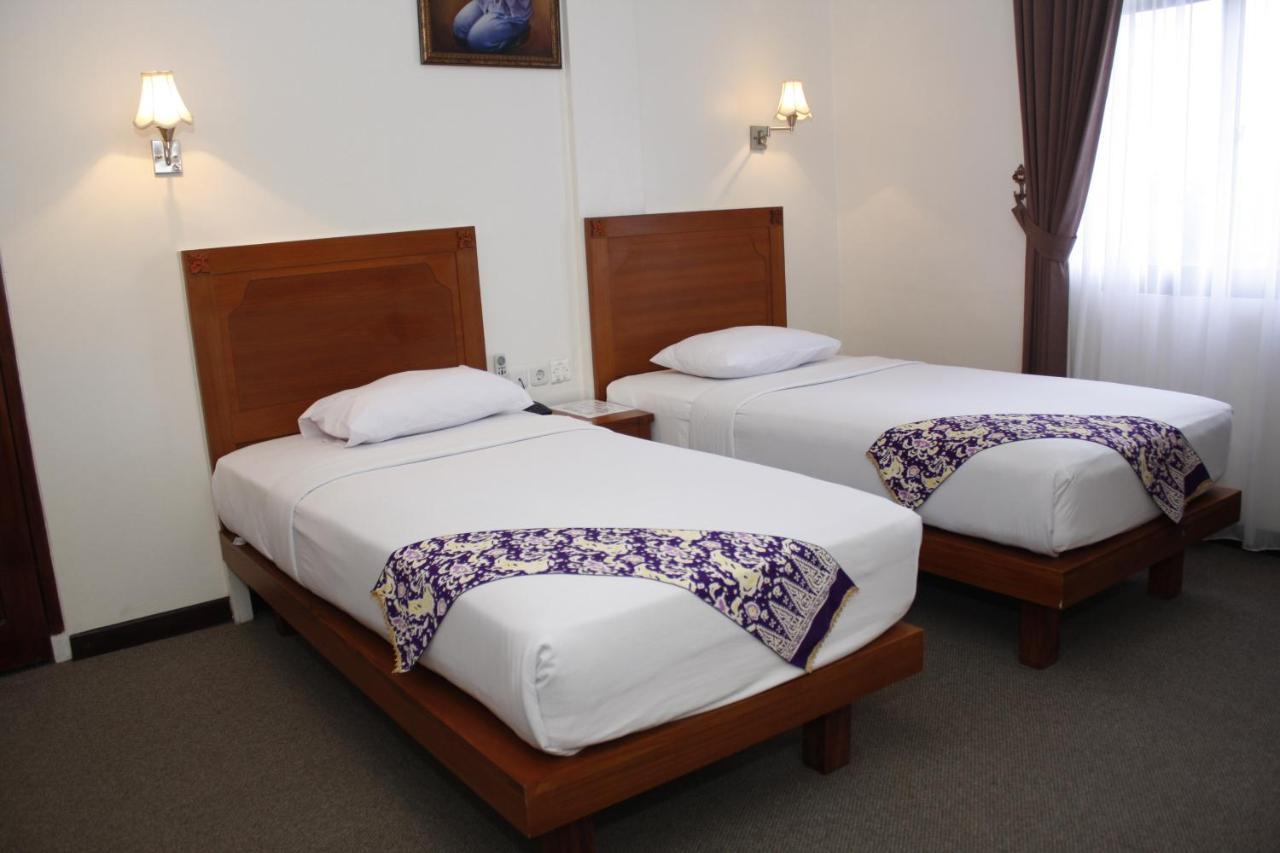 Hotel Bumi Asih Padangsidimpuan Batubelubang Buitenkant foto
