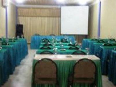 Hotel Bumi Asih Padangsidimpuan Batubelubang Buitenkant foto